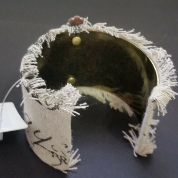 Last One! Western Cuff Bracelet - Picture 6 of 7